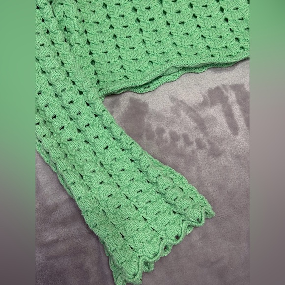Zara Light Green Crochet Crop Top - Picture 6 of 7